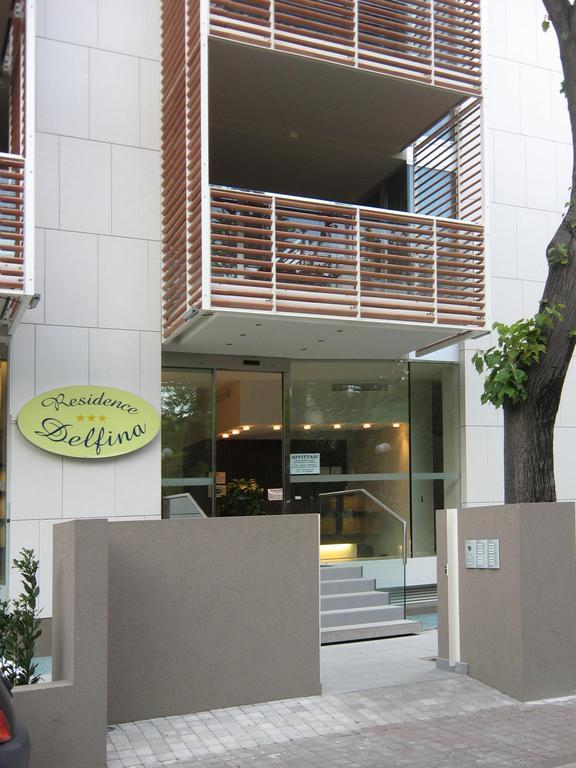 רימיני Residence Delfina מראה חיצוני תמונה