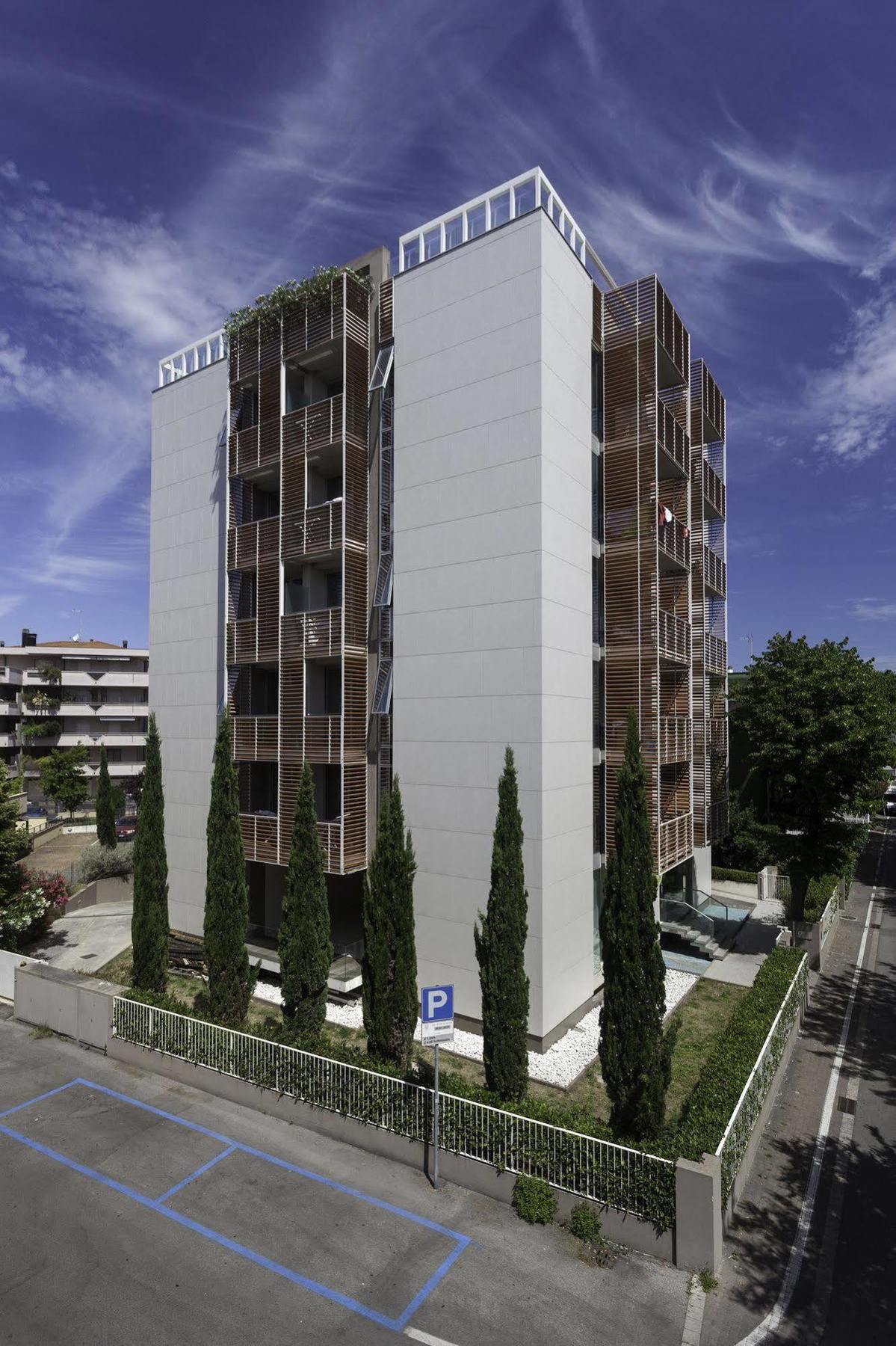 רימיני Residence Delfina מראה חיצוני תמונה